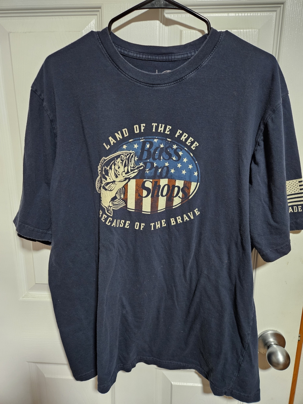 XL Bass Pro Shops Navy Graphic Tee